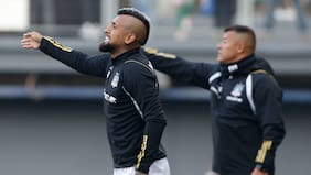 “Hay que ser realistas”: Arturo Vidal sorprende y pide a Jorge Almirón como técnico de la Roja