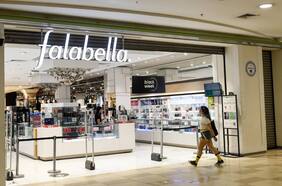 Falabella sigue empeorando en sus clasificaciones de riesgo