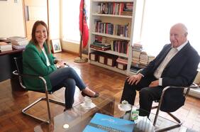 Lagos reconoce “error” en video de apoyo a Ravinet y se reúne con Natalia Piergentili (PPD) para respaldar su candidatura a consejera constitucional