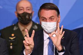 Empresarios e intelectuales responden a amenazas de Bolsonaro contra sistema electoral: “La sociedad brasileña no aceptará aventuras autoritarias”