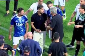 Escándalo en Cádiz: Manuel Pellegrini encara al DT del Como tras pelea de los italianos ante el Betis