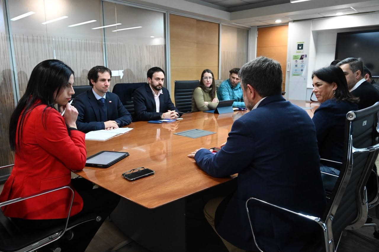 Reingresan a Contraloría decreto que crea la área de conservación de múltiples usos en los ríos Olivares y Colorado de la RM