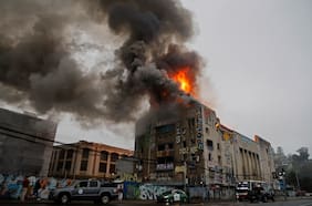 PDI detiene a presunto autor de incendio que afectó al ex Teatro Pacífico de Valparaíso en 2025