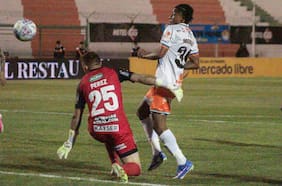 Complica a la U. de Concepción: Cobresal festeja con 10 ante Palestino y sale de la zona de descenso