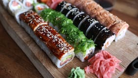 Se celebra el Día del Sushi 2026: las promociones para compartir este jueves