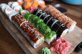 Se celebra el Día del Sushi 2026: las promociones para compartir este jueves