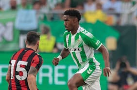 Betis decepciona en Sevilla ante Bournemouth y logra esforzado empate en su penúltimo amistoso de pretemporada