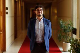 Devolución de isapres: jefe de bancada del FA dice que tramitación de ley corta “fue una negociación con la pistola sobre la mesa”