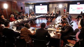 Quiroz responde por las distintas cifras de alza del gasto y la Dirección de Presupuestos no entrega todo el detalle