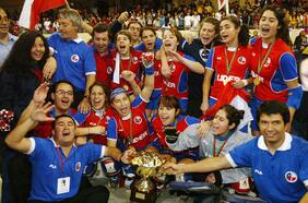 Despiden a histórico entrenador campeón del mundo con las Marcianitas: “Recibí el pago de Chile”