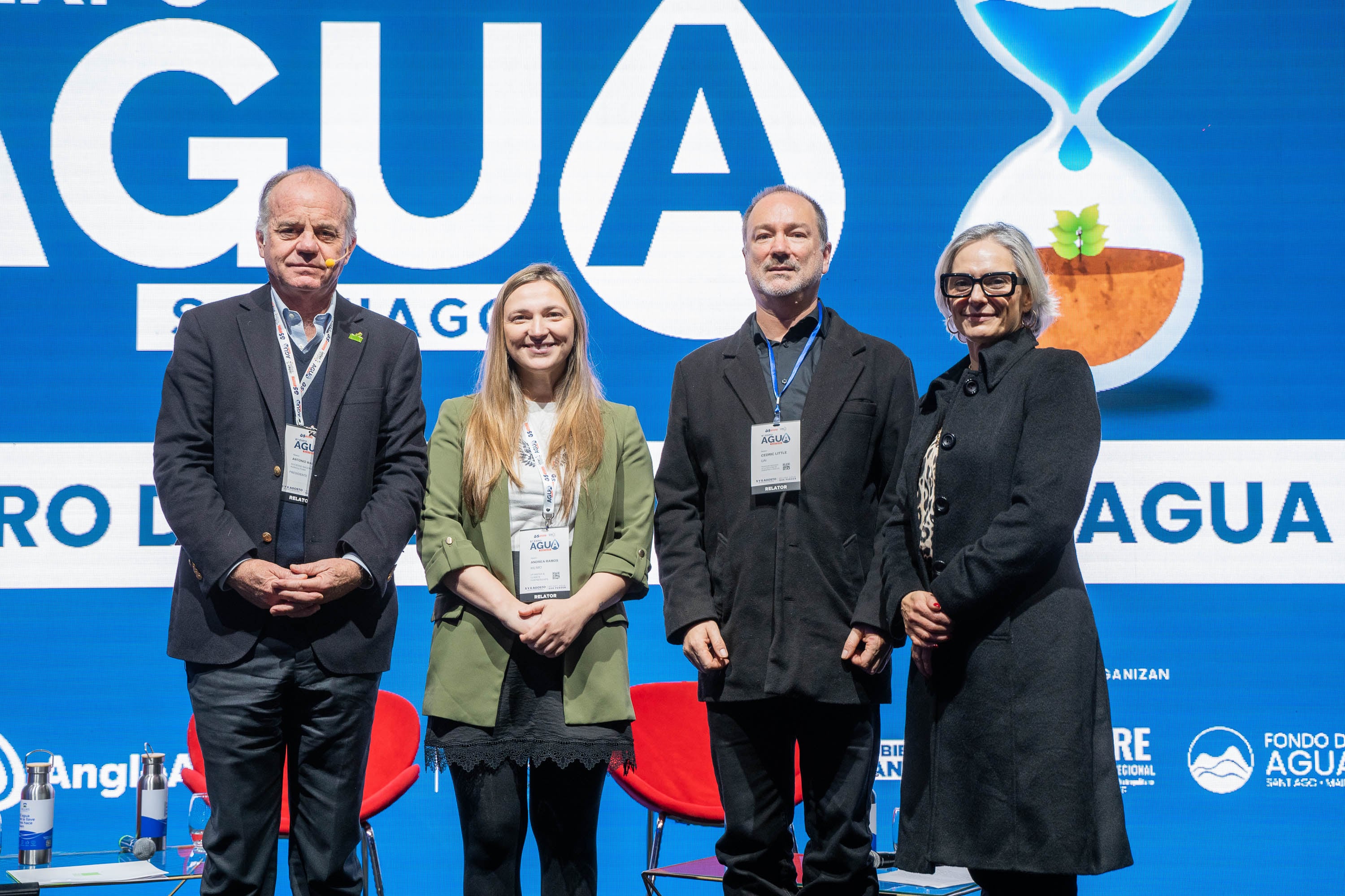 Antonio Walker, presidente Sociedad Nacional de Agricultura; Andrea Ramos, VP Water & Climate Partnerships Kilimo; Cedric Little, profesor asociado Fac. Ingeniería y Ciencias UAI y Maritrini Lapuente, presidenta AMAGRO.