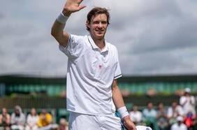 Una épica batalla: Nicolás Jarry sucumbe ante la regularidad de Cameron Norrie y le dice adiós al sueño de Wimbledon