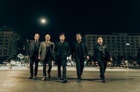 Upa+ abre una faceta más profunda en su nuevo álbum Ciudad anterior
