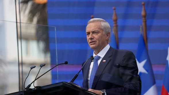 Desde Buenos Aires, La Paz y Brasil: líderes de la región celebran aplastante triunfo de José Antonio Kast