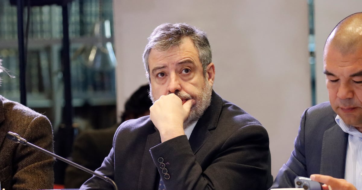 ¡Alerta en la Reforma de Salud! La Fonasa no logra adjudicar el seguro complementario y se tambalea un pilar clave