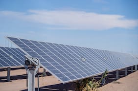 Compañía de energías renovables oEnergy lanza proyecto solar por US$794 millones, 401 mil paneles y 304 baterías en la Región de Atacama
