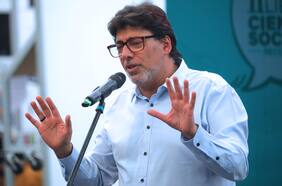 Fiscalía evalúa pedir que se adelante formalización de alcalde Jadue tras su fallida salida del país rumbo a Venezuela