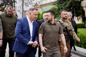 Presidente de Polonia dice que no hay indicios de que misil que golpeó al país fuera parte de un “ataque intencional”