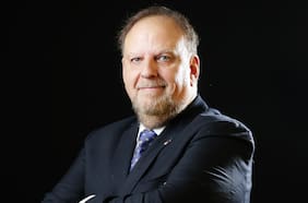 Este es el rector que no le gusta la PAES: “No mide el talento, lo que mide es de dónde vienes y dónde naciste”