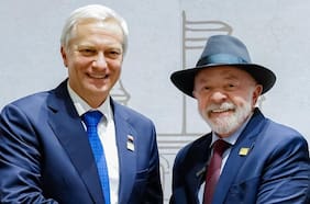 Lula anuncia acuerdos con Kast tras reunión en Mercosur y lo invita a visitar Brasil este año