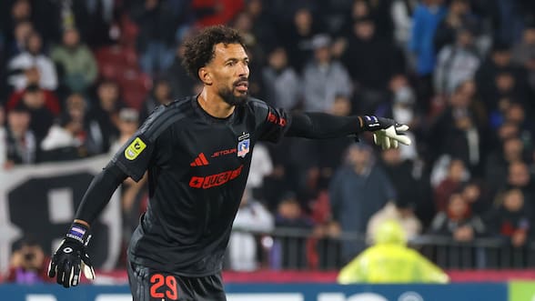 Aciertos, errores, aplausos y un blooper: revisión técnica al esperado debut de Vozinha en Colo Colo