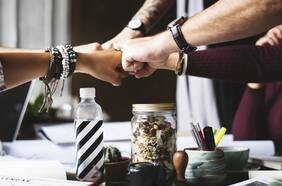 Las fórmulas de las empresas para enfrentar la brecha generacional