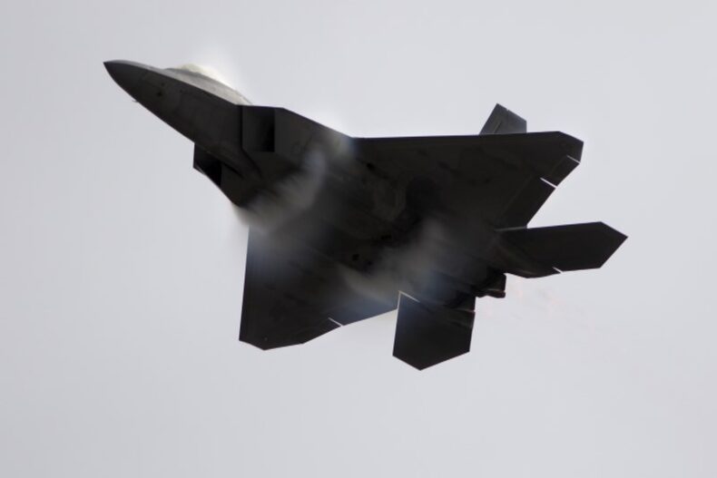 F-22 Raptor