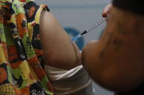 Menores de cinco años, mayores de 60 y embarazadas: el lento avance en la vacunación contra la influenza