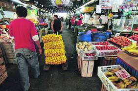 A dos semanas del temporal, papas lideran alzas de precios de hortalizas y gobierno dice que se debieran estabilizar