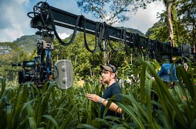 La mano detrás de la nueva Jurassic World: “Esta es una película enorme, pero pasas todo el tiempo tratando de ignorar eso”