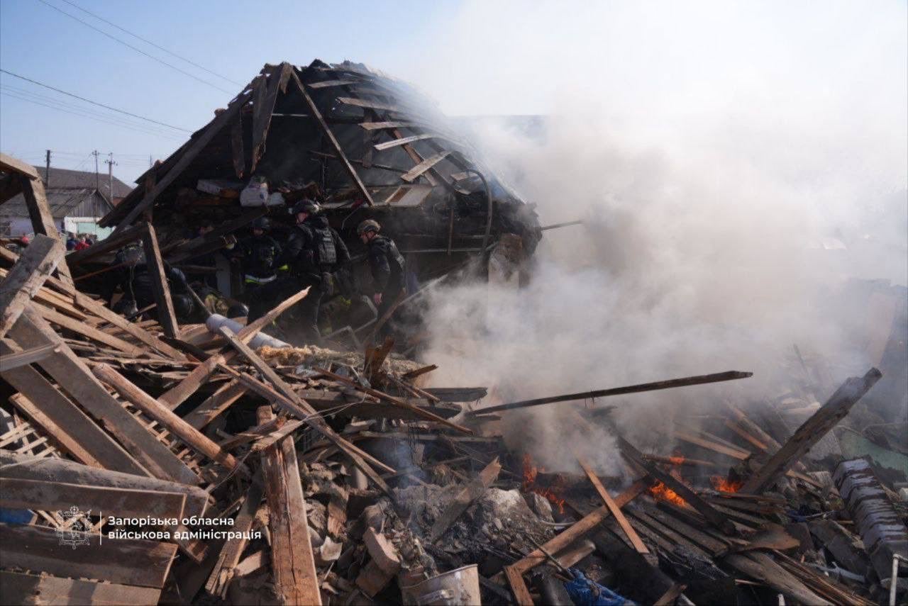 Ucrania: cinco muertos y once heridos dejan ataques rusos en la ciudad de Zaporiyia