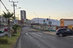 Investigan circunstancias en que hombre herido a bala habría chocado su vehículo en Iquique