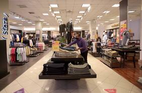 Así se prepara el retail para la Navidad: comercio pone las esperanzas en un diciembre con retiro del 10%, pero preocupa la disponibilidad de stock