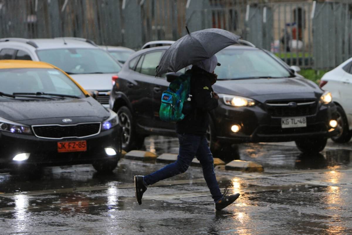 Todas las regiones de Chile que tendrán lluvia hoy, según el pronóstico