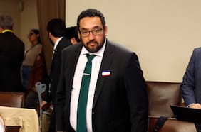 Tras dictamen de Contraloría: Boric interviene en polémica por uso de TNE y gobierno busca garantizarla 24/7