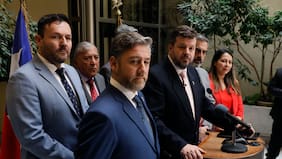 “Una lectura que está siendo sobresensible”: Libertarios respaldan informe de la CEI por el estallido social tras críticas de Chile Vamos