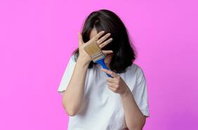 Nuestras lectoras preguntan:  ¿Por qué queremos cambios externos después de un quiebre amoroso?