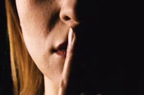 Esto es lo que descubrió un psicólogo que estudió los secretos de las personas por una década