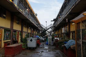 Gobierno inicia entrega de Bonos de Recuperación a afectados por lluvias en la RM: más de 800 hogares beneficiados