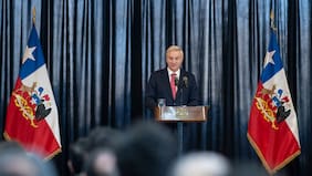 Kast se sacude la etiqueta de “gobierno iliberal” y enfrenta críticas a proyecto de seguridad
