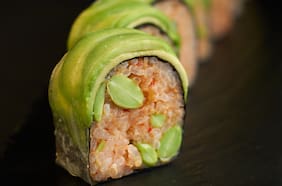 Monos con Navaja: mucho más que un delivery de sushi