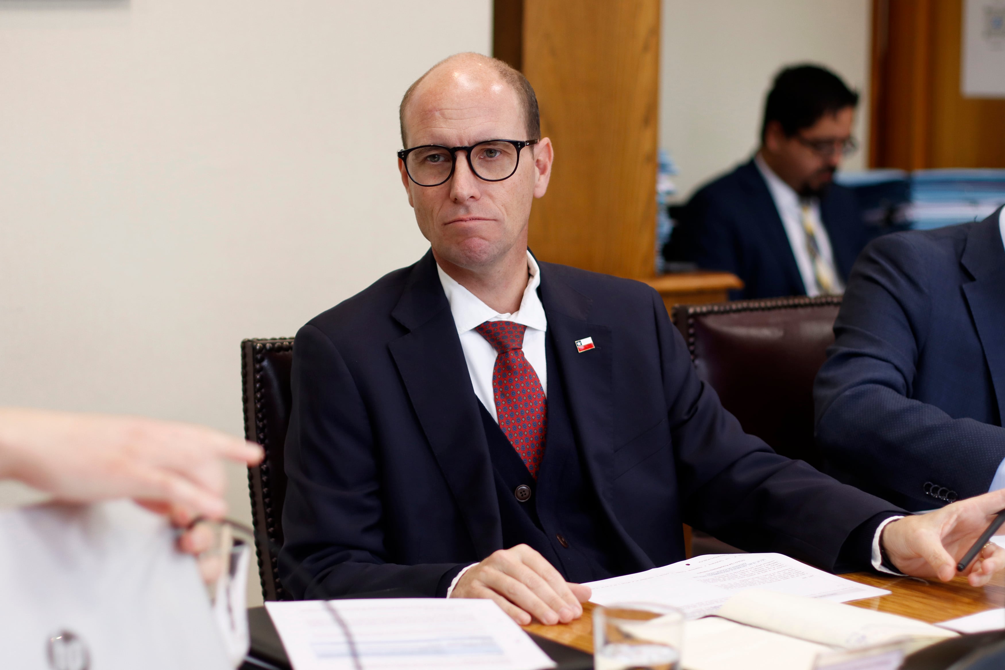 Senadores y diputados constituyen comisión mixta para tramitar las Reglas de Uso de la Fuerza para uniformados