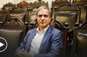 Las dos caras de La Moneda