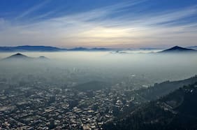 Declaran alerta ambiental para este lunes en la RM: revisa la restricción vehicular