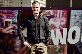 Christopher Laska, CEO de WOM: “Esta burocracia hará que se detenga el desarrollo del 5G o lo hará más lento”