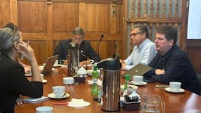 Oposición se reunirá con la CUT por anuncios de Kast