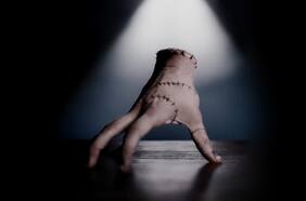 Vengan esos cinco con un breve teaser de Wednesday, la serie de Tim Burton para Netflix sobre Los Locos Addams