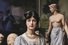 8M: Los rostros de 20 mujeres protagonistas de la historia de Chile, recreados con IA