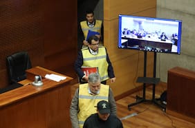 Lagos dobla la apuesta contra fiscal de la trama bielorrusa, ingresa querella y tribunal pide informe sobre lesiones