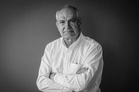 Antonio Caño, ex director de El País: “Los periodistas debemos ser un obstáculo para la clase política”